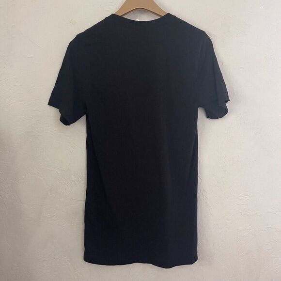 Christmas Mistletoe and Mimosas Tee Shirt Size Large Xmas Holiday Funny - Picture 6 of 6